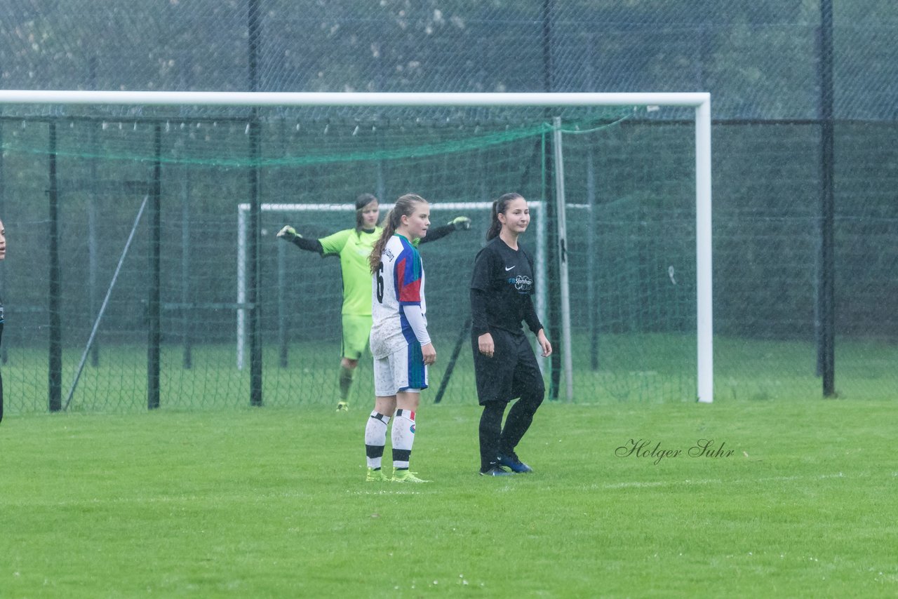 Bild 425 - B-Juniorinnen SV Henstedt Ulzburg - MSG Steinhorst Krummesse : Ergebnis: 4:0